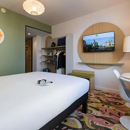 Отель Ibis Styles Centre Мец