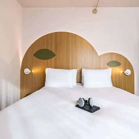 Отель Ibis Styles Centre Мец