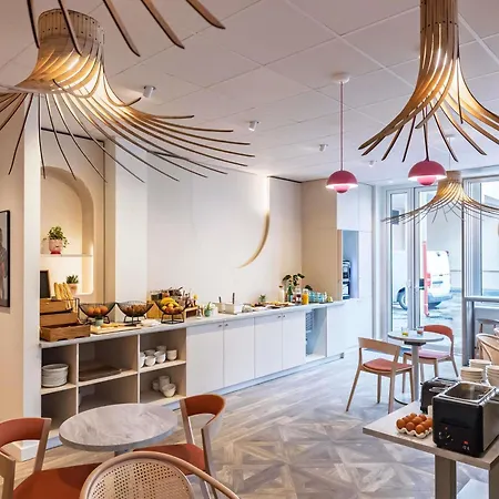 Ibis Styles Centre Μετς